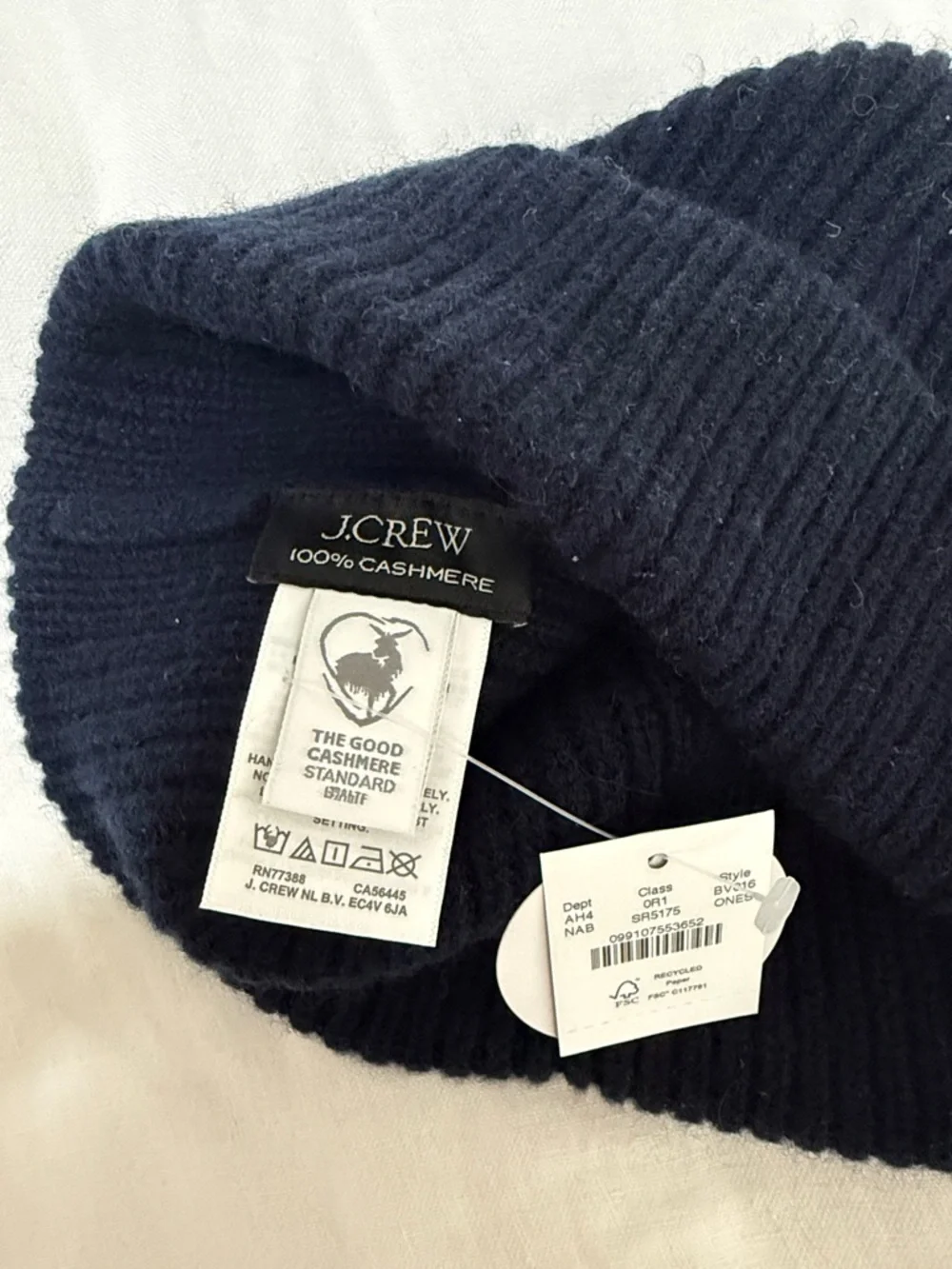 100% Cashmere JCrew Men's Ribbed Knit Beanie Hat - navy - Picture 2 of 2